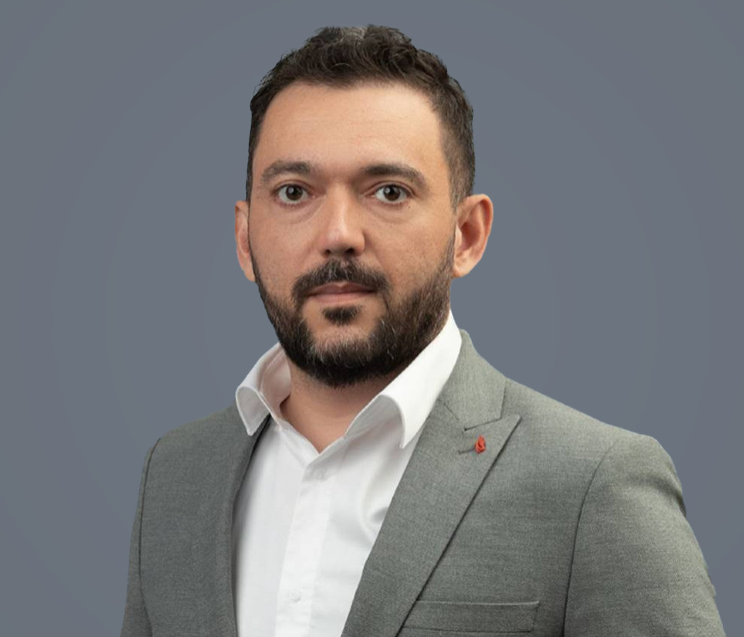 Денис Мережников